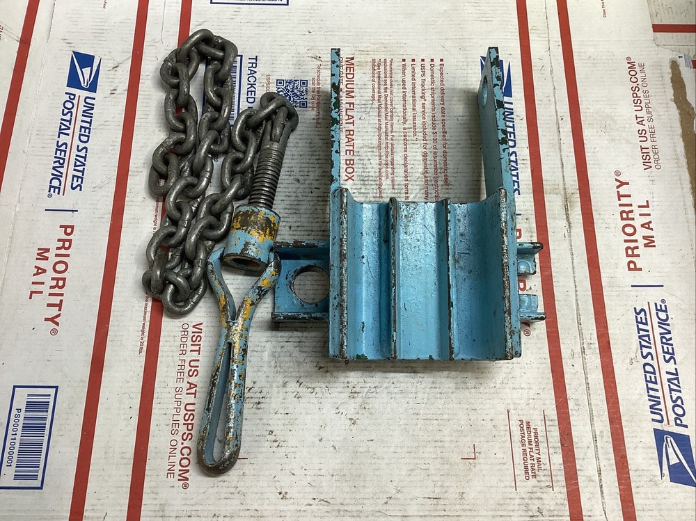 Greenlee 2043 Adapter with Chain ED4U #3204