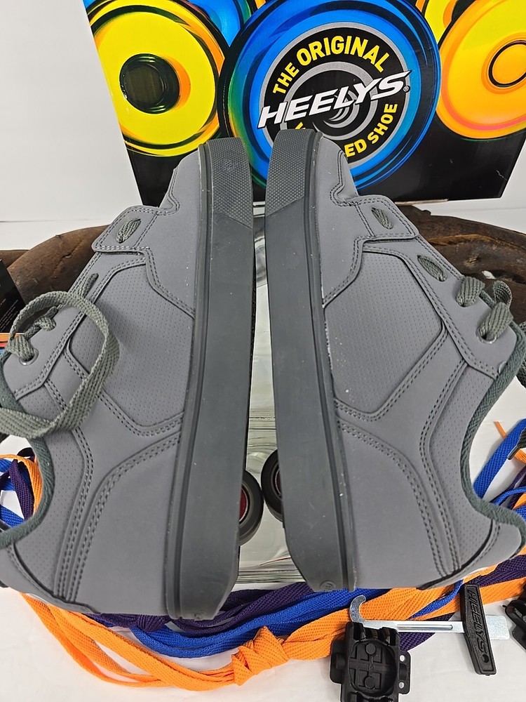 Heelys Motion plus Triple Charcoal Shoe Strings X 4 Tools Heel Cap Box New