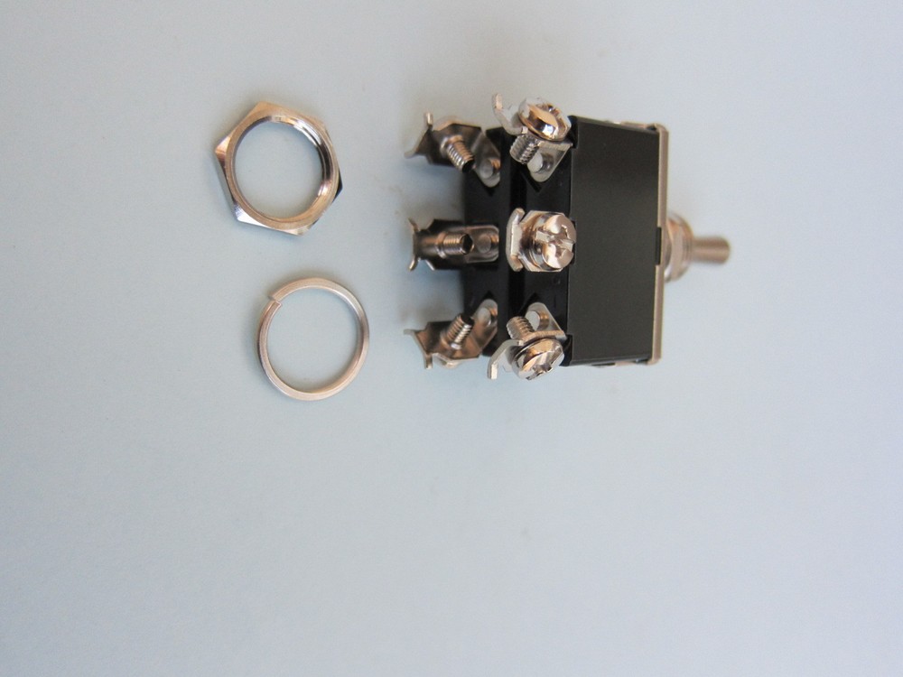 Lowrider Hydraulics Toggle Switch 6 prongs, (on)-off-(on), 20 pcs, value pack