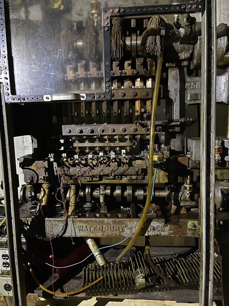 Waterbury Farrel 510 Eyelet Machine