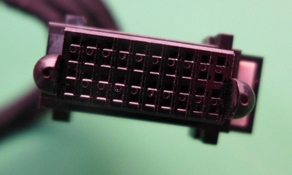 GENUINE Dell XE9680 Left Panel GPU Cable Assembly 8D5RT
