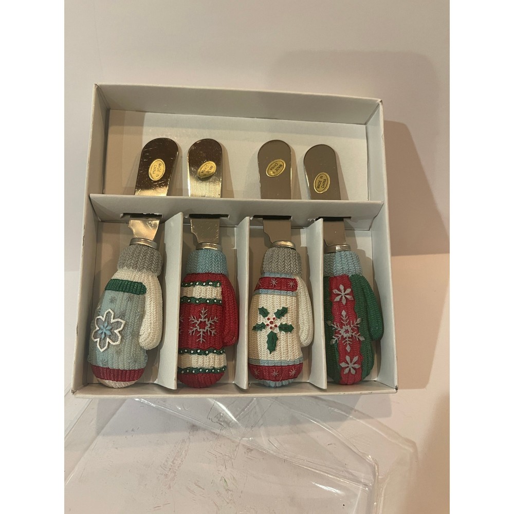 Holiday Christmas Mitten Appetizer Spreader Set