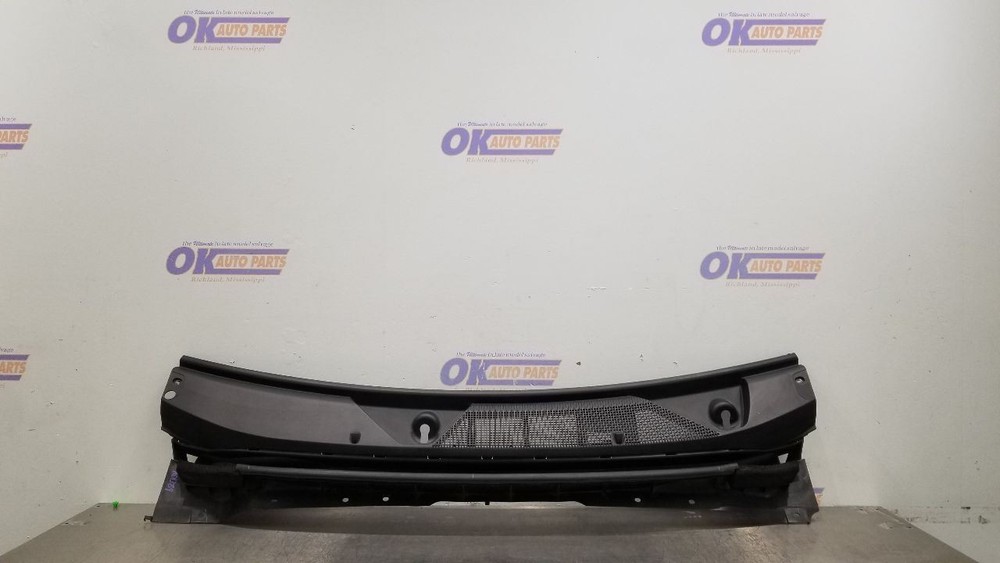 23 FORD BRONCO COWL VENT PANEL