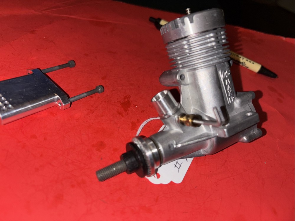 OS 35 FP C/L ENGINE WITH T-MUFFLER NICE #779
