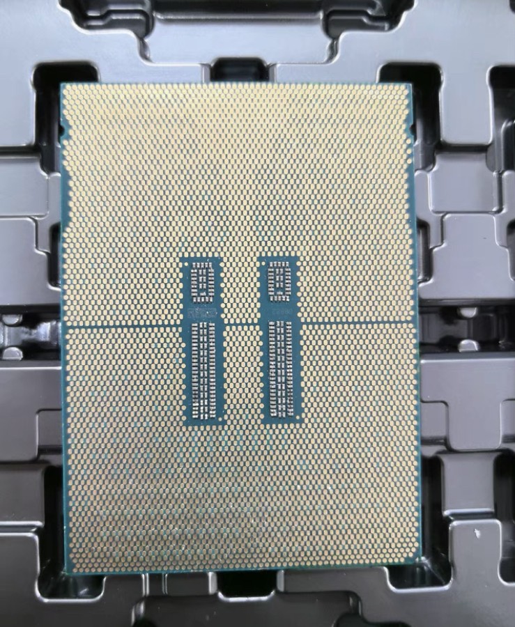 Intel Xeon Platinum 8461V Processor 3.5GHz LGA4677 48Cores 96Threads Server CPU