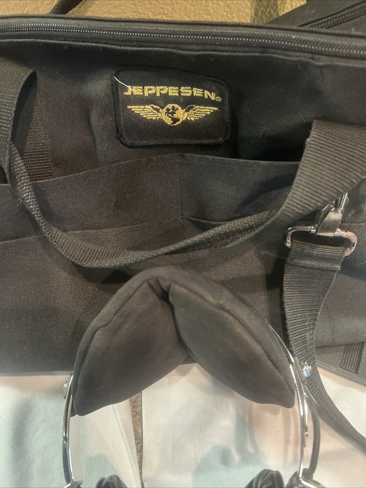 DAVID CLARK H10-13.4 STUDENT PILOT HEADSET KNEEBOARD BAG E6B FUEL SAMPLER WWSHIP