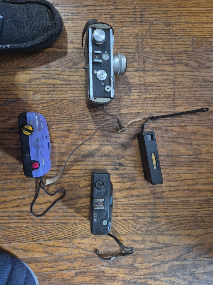 4 Vintage Camera Lot Untested