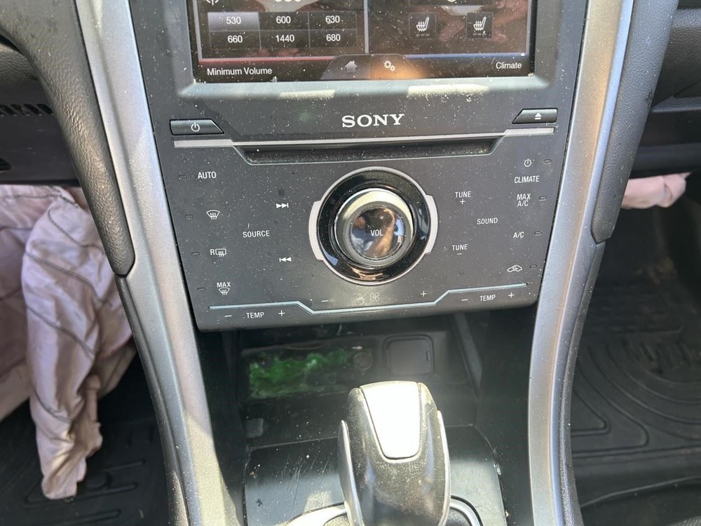 FUSION 2013 High Mounted Stop Light 104727220