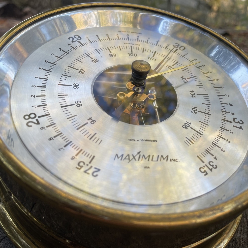 Proteus PRB Analog Barometer, from Maximum Inc.