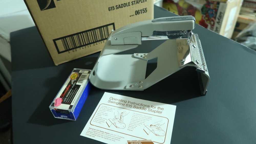 Swingline 615 Saddle Stapler Lightly Used High Quality