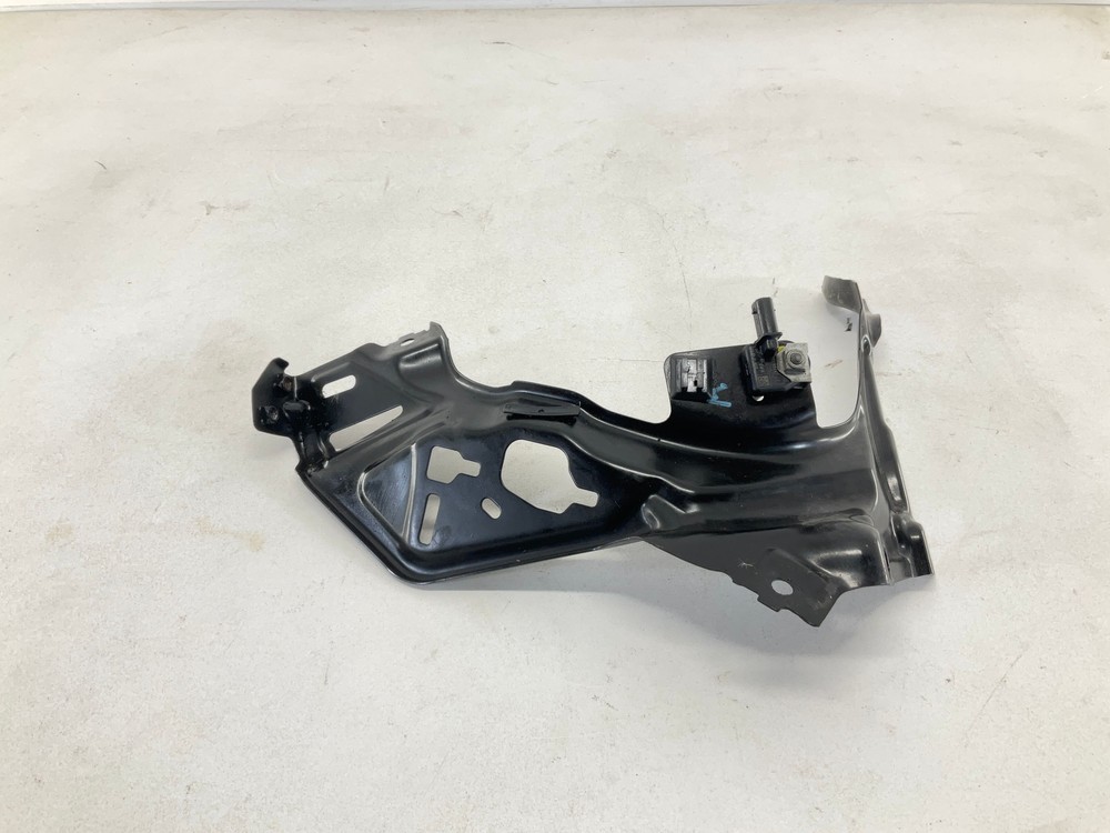 19-21 MINI Hardtop Front Driver-Left Headlight Mount Bracket
