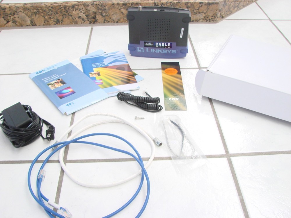Linksys Etherfast Cable Model  BEFCMU10  V#2 w/ box power cord