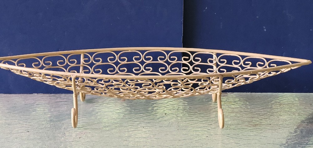 Large Wire Fruit Bowl Bread Basket Canoe Yellow 27"