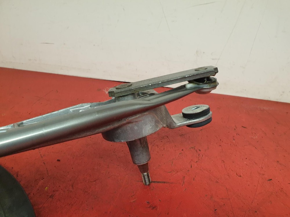 JAGUAR F TYPE WIPER LINKAGE FRONT 2 DOOR COUPE
