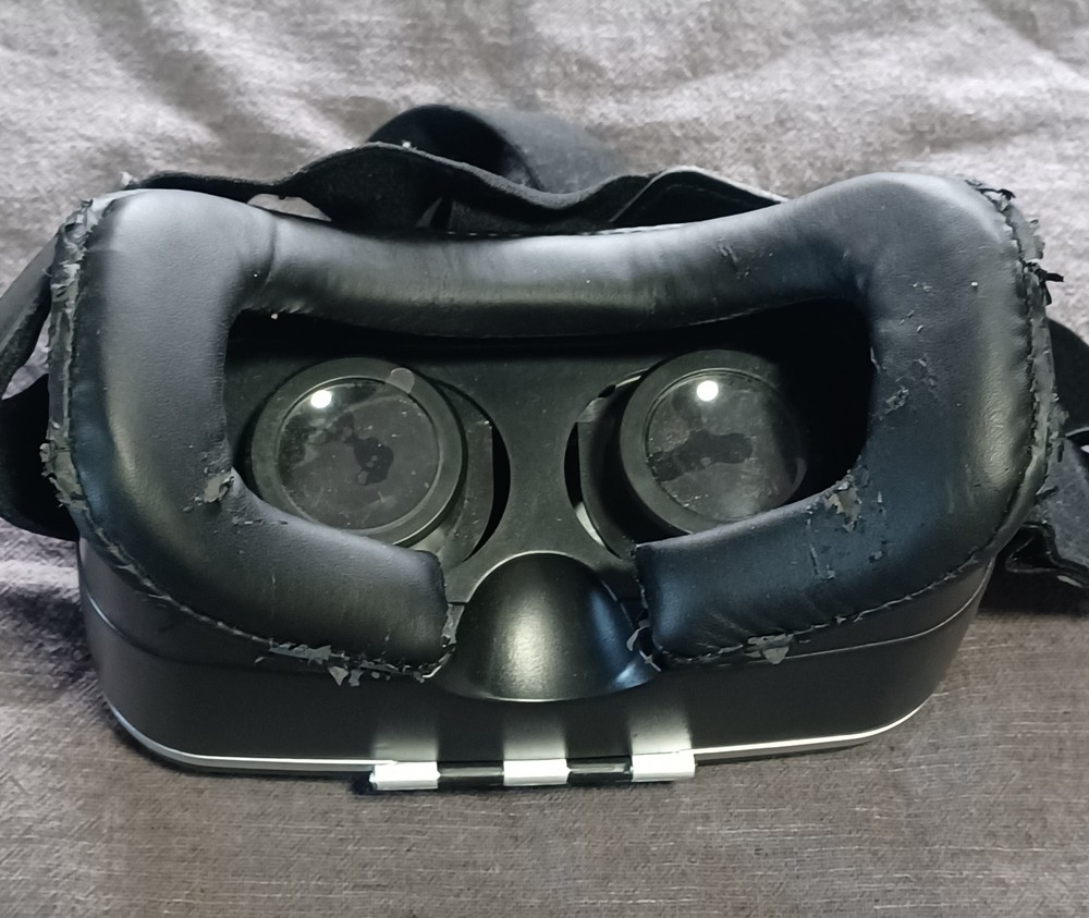 Astoria VR Virtual Reality Headset Black