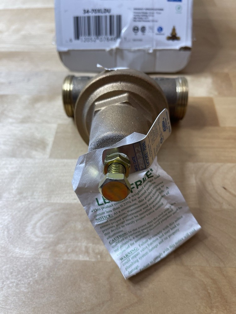 3/4in Zurn Wilkins 70XLDUC Pressure Reducing Valve Double Union