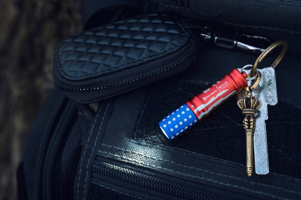 Olight I3E EOS Stars & Stripes Keychain Waterproof Flashlight, 90 Lumen