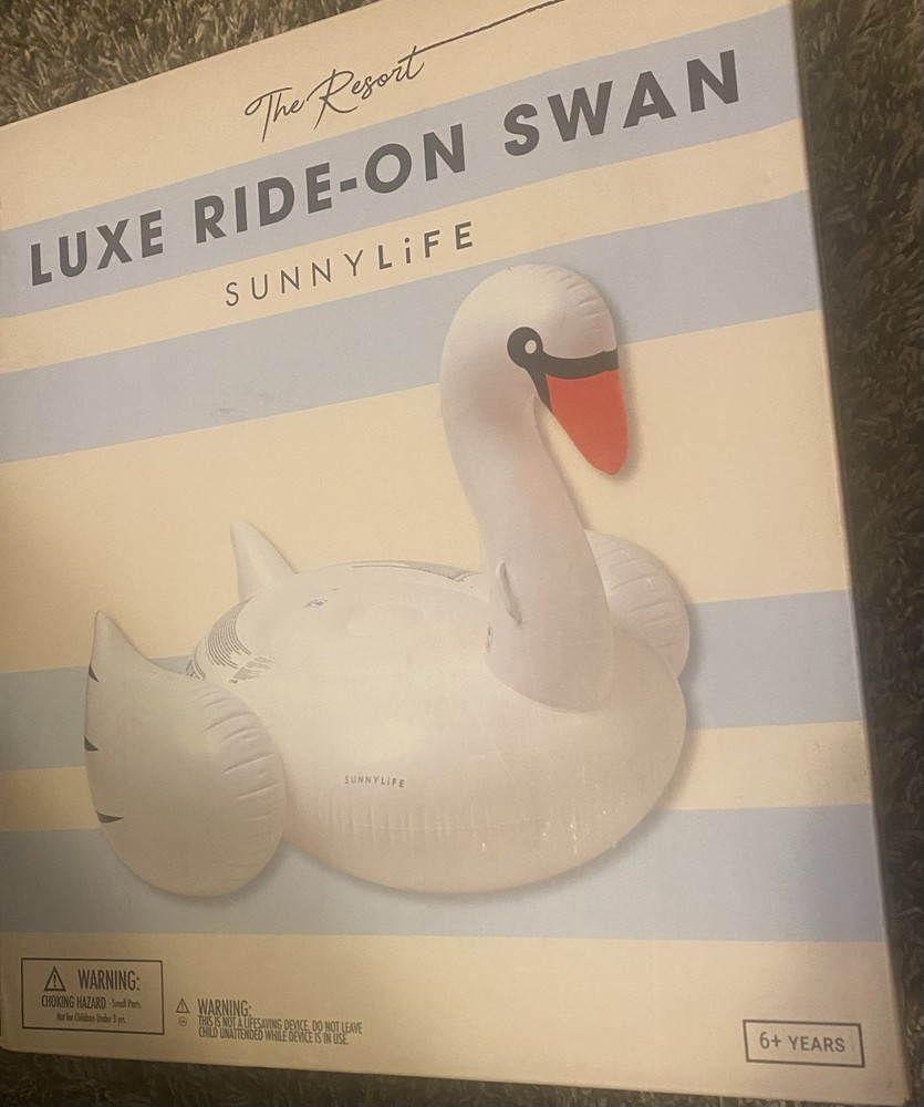 Sunnylife White Swan Luxe Ride-On Pool Float