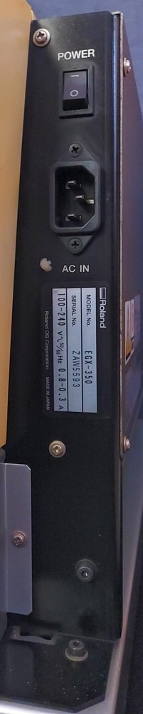Roland EGX-350 Denchtop Engraving