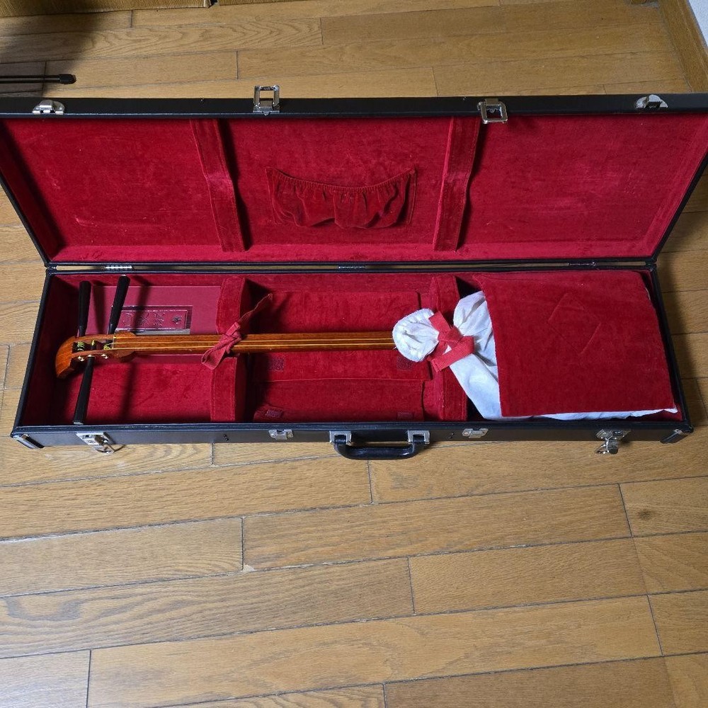 Shamisen Body And Case