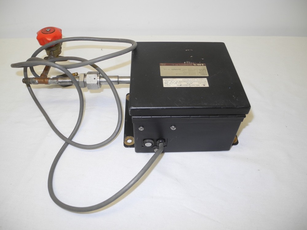MKS INSTRUMENTS 220CA-10000B2B 10K TORR COMPACT ABSOLUTE CAPACITANCE MANOMETER