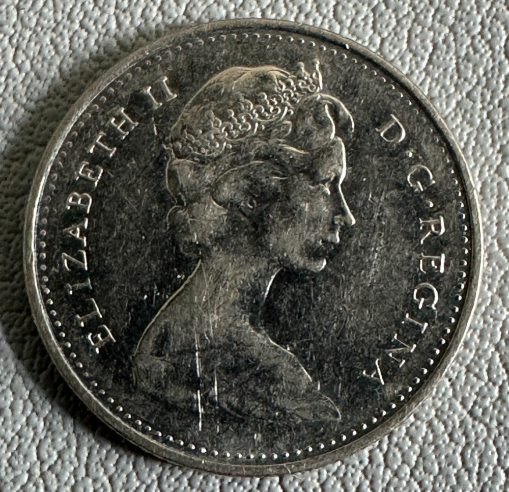 1975 - Canada - Ten Cent Coin