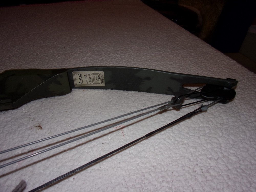 PSE Game Sport Compound Bow