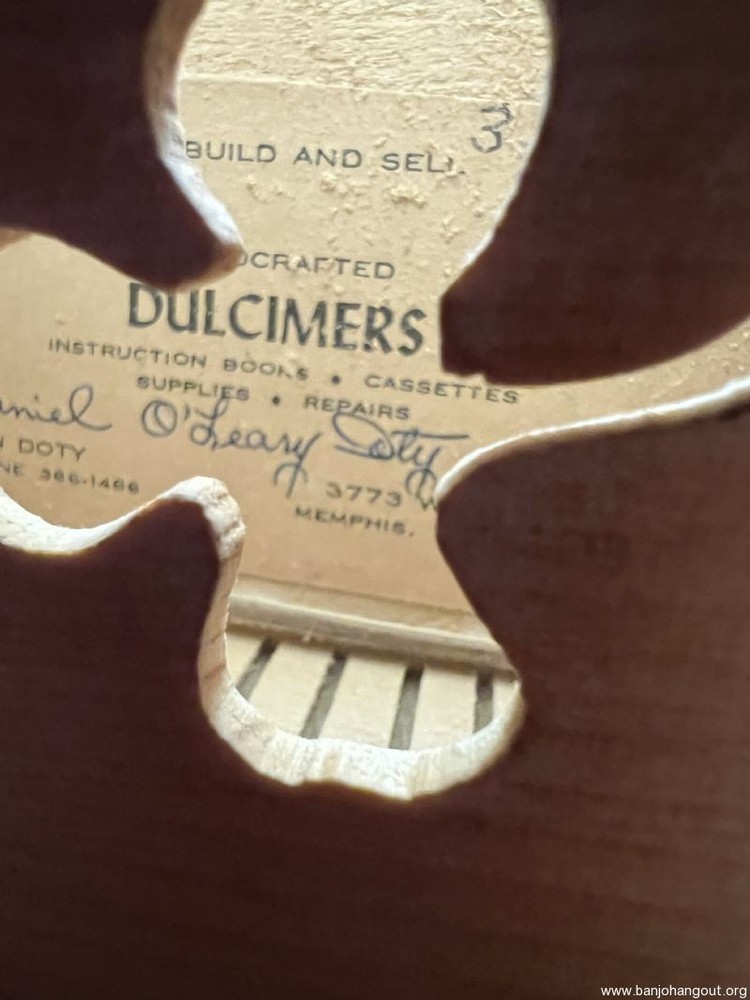 Daniel Doty mountain dulcimer with case and Doty papers