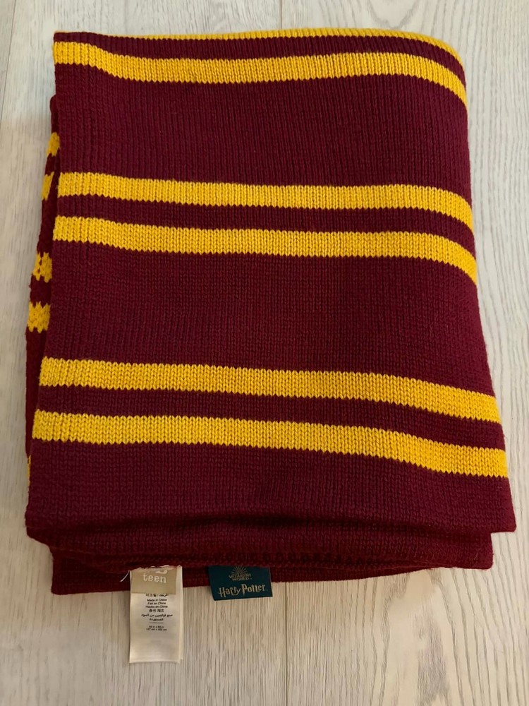 Harry Potter Throw Blanket: Gryffindor
