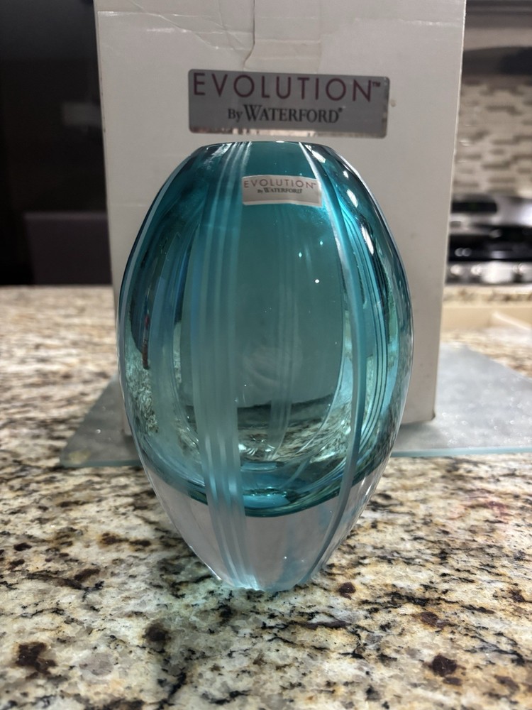 WATERFORD EVOLUTION AQUA HAZE (BLUE) 7" VASE – 140126 - MINT