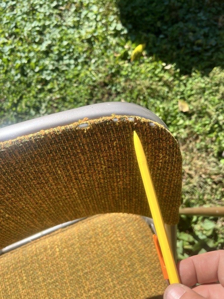 Vintage Samsonite Folding Table And Chairs