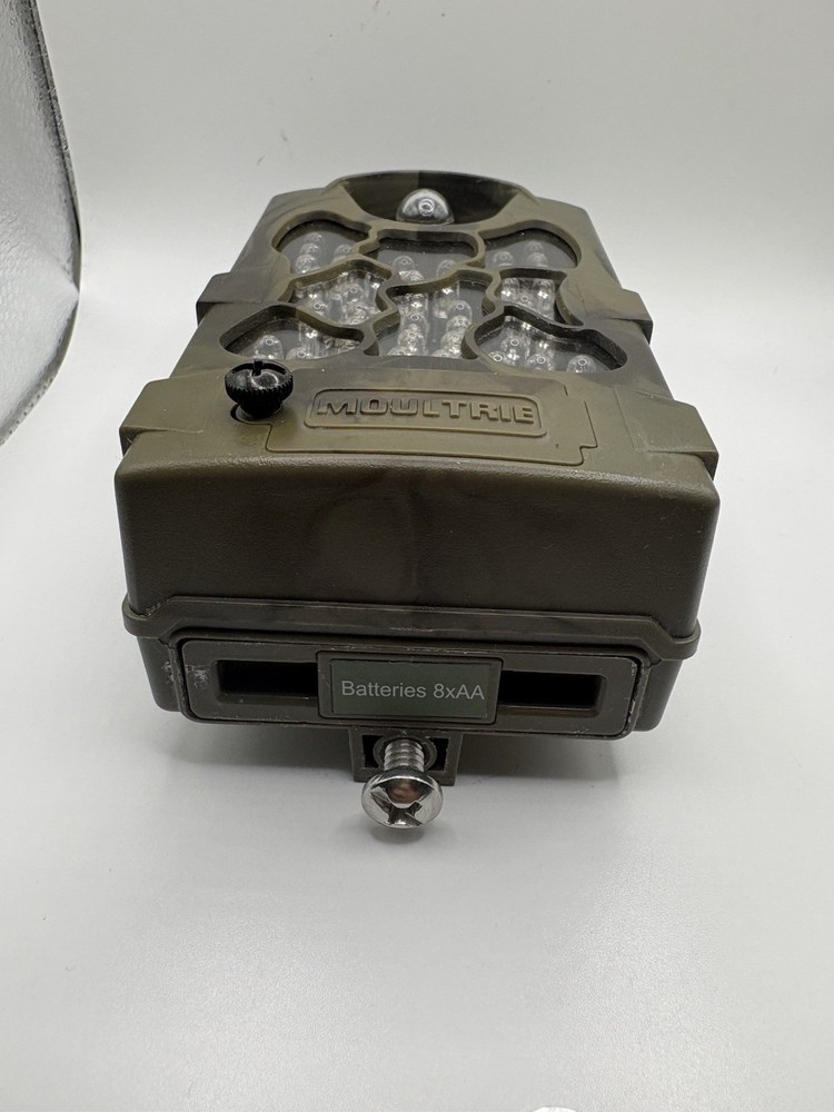 Moultrie Deer Flash Extender 850 Low-glow infrared Extends Flash Range No Camera