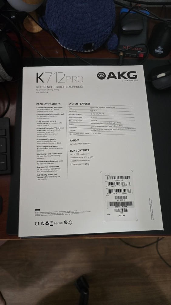 AKG K712 Pro Open-back Mastering and Reference Headphones