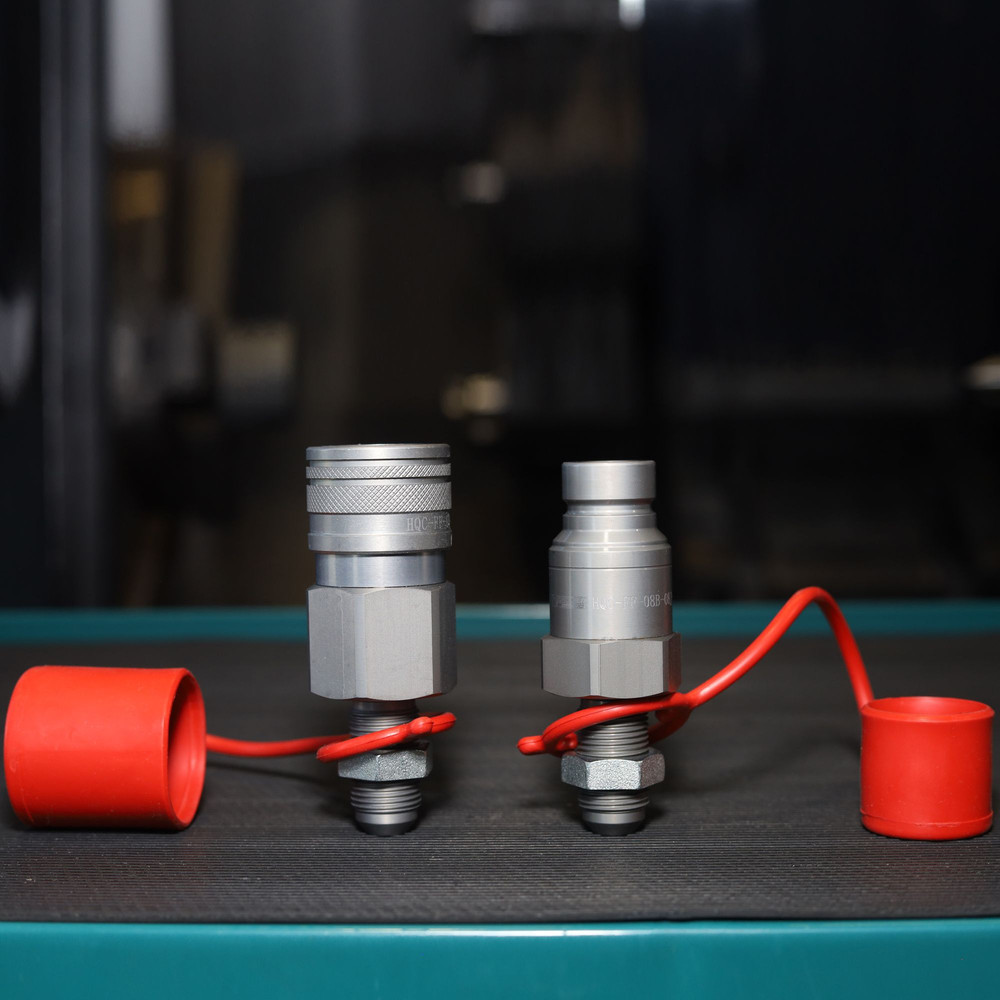 1/2″ Flat Face Hydraulic Quick Couplers Set - 1/2″ JIC Thread Bulkhead Mount