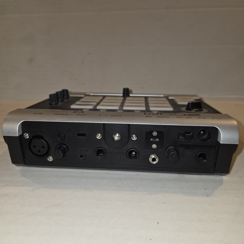 ZOOM V3 Vocal Processor Effects Voice Multi-effects