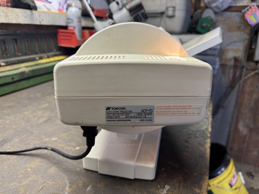 Topcon ACP-7S chart projector for eye exam