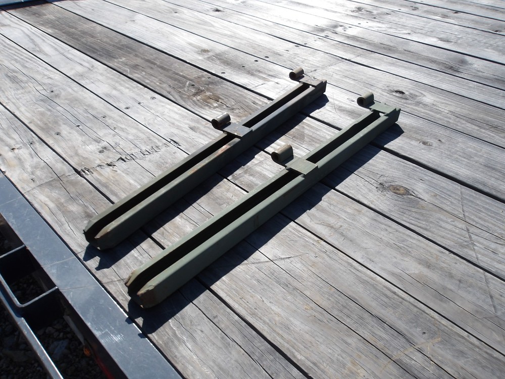 ONE..MILITARY SURPLUS M101 CARGO TRAILER SIDE RAIL HINGE (PASS REAR-DRIVR FRNT)