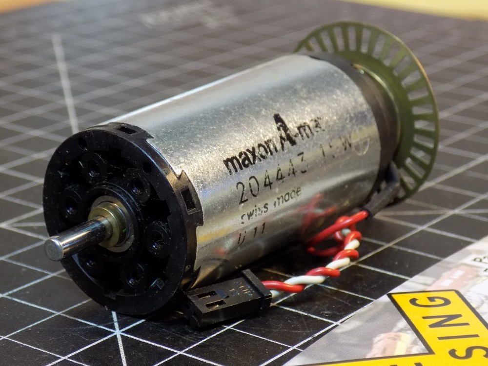 Maxon A-Max 15amp DC Motor 20443 TESTED (030405)