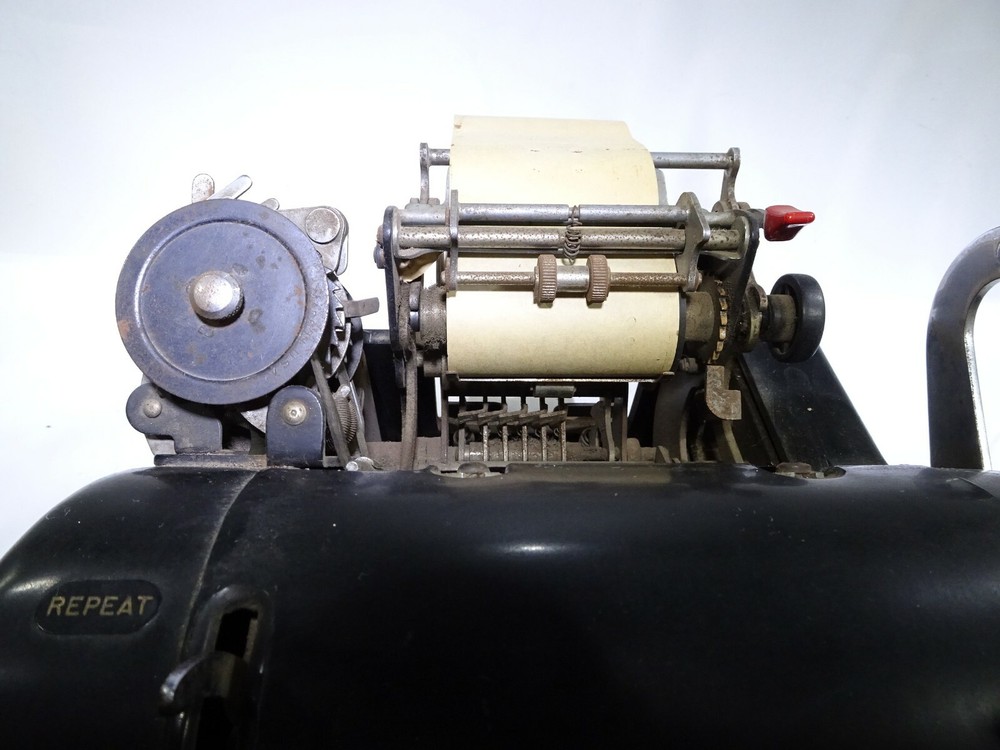 Vintage Smith & Corona? Hand Crank Adding Machine TF