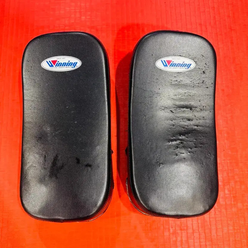 Winning Black Target Kick Mitt Official
