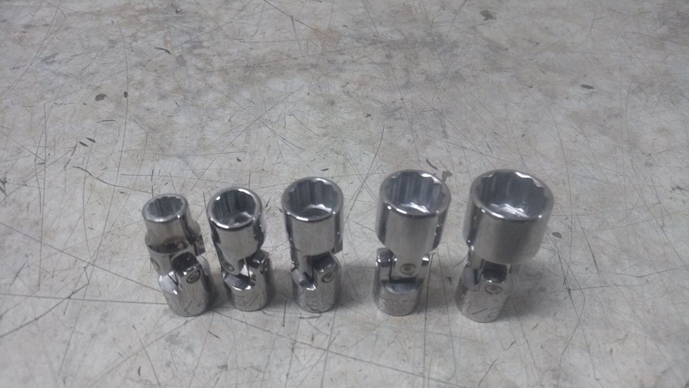 Wright Tool 207 5 Pc 1/4 to 1/2 In Socket Size 12 Point Flex Socket Set