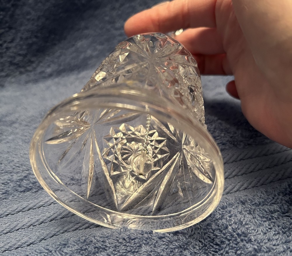 Crystal Bell, Clear Color, Starburst Pattern 6 1/2”