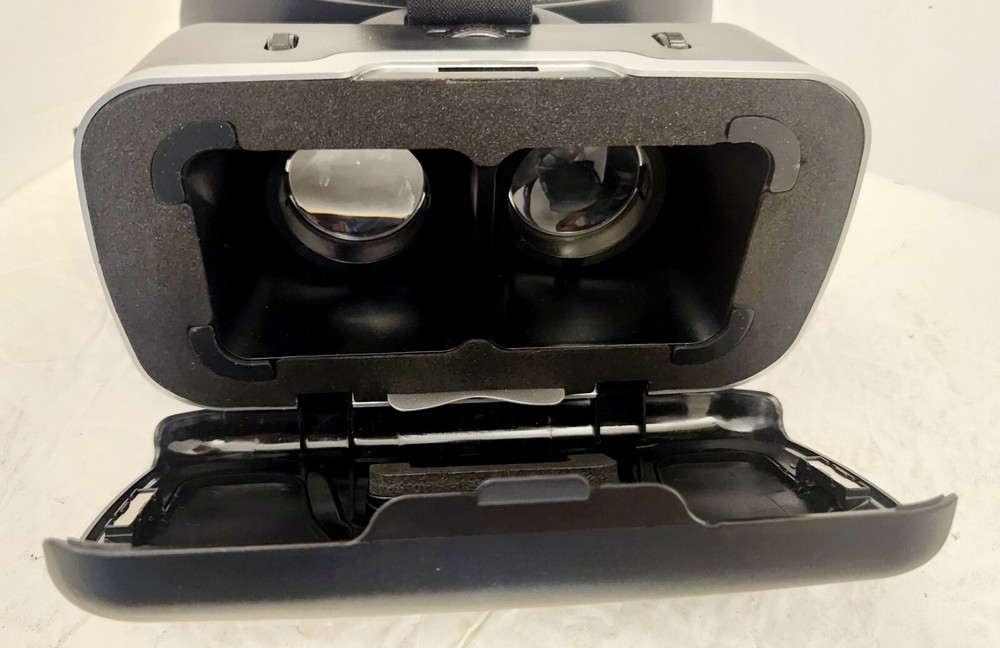 VR Pecosso Virtual Reality Glasses Good Condition