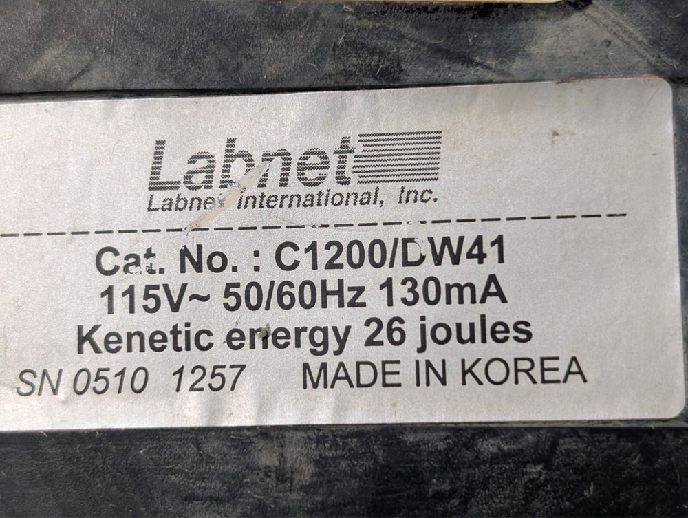 Labnet Mini Centrifuge C-1200 DW41
