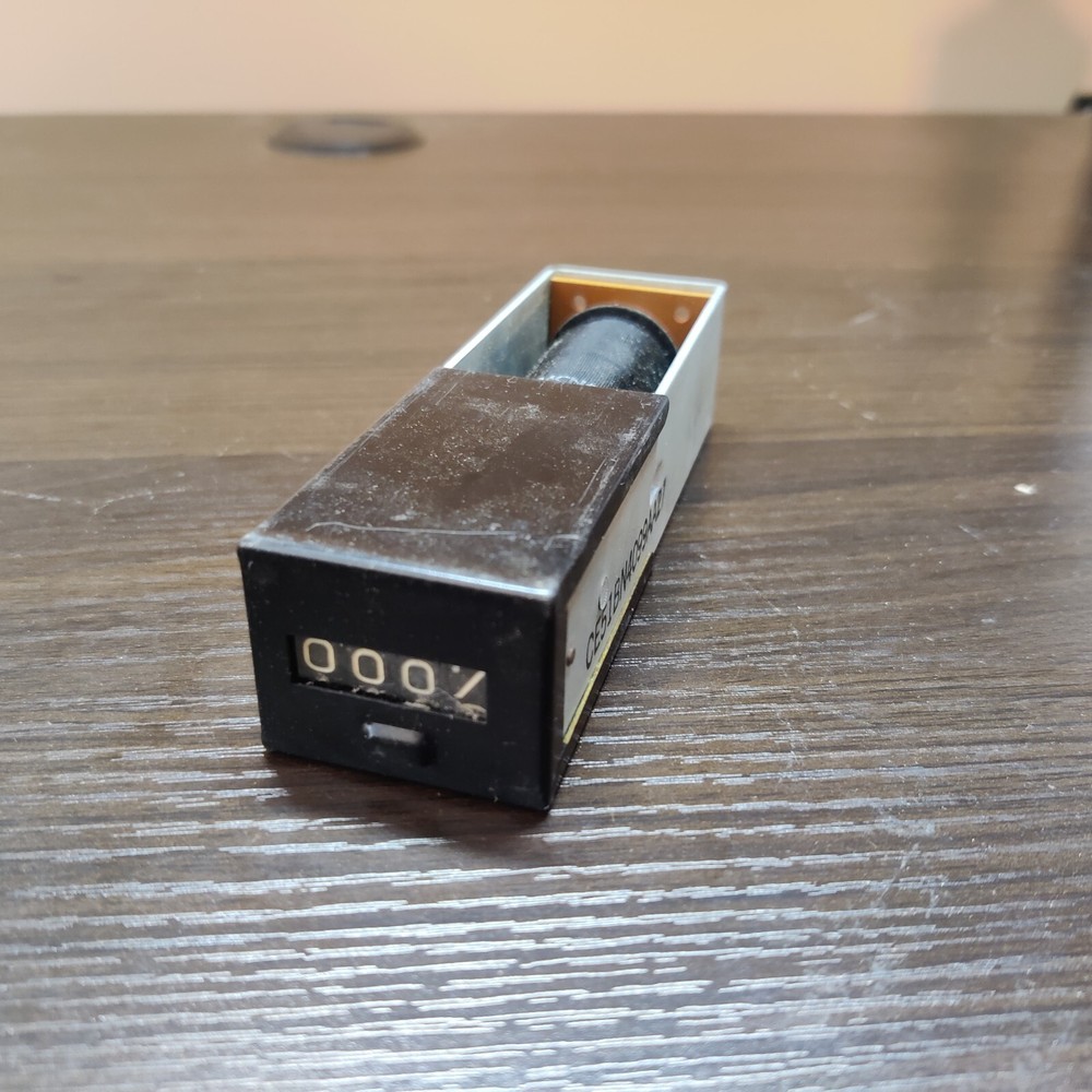 ITT General Controls CE51BN4099AA27 4 Digit Counter 48V