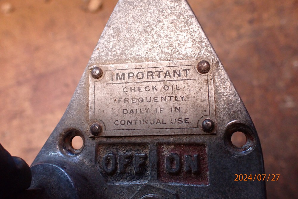 VINTAGE PORTER CABLE BB10 BELT SANDER SWITCH CORD RELIEVER AND SWITCH PLATE