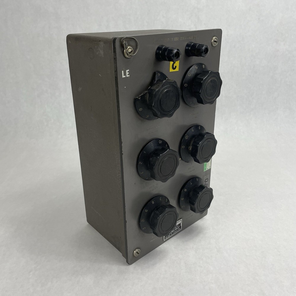 Hallcross No 830 Resistance Box Untested