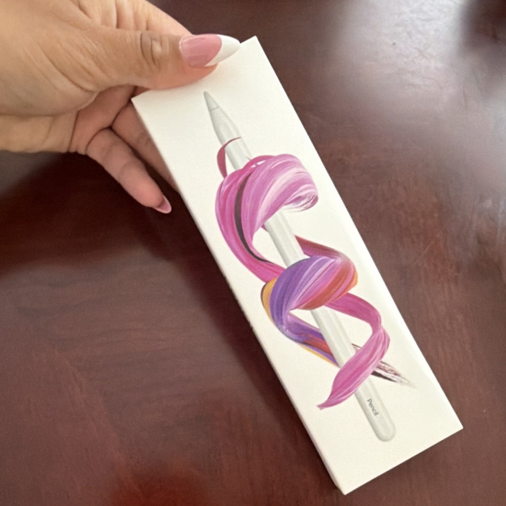 White Stylus Pencil for Tablets and eReaders