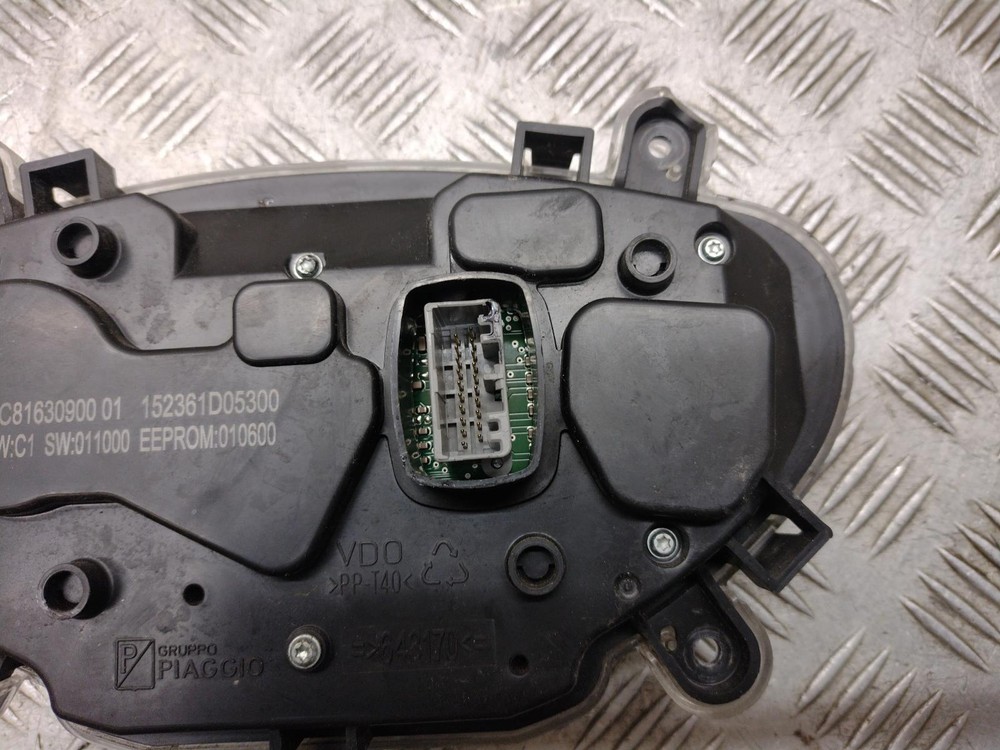 2015 PIAGGIO BEVERLY Speedo Clocks