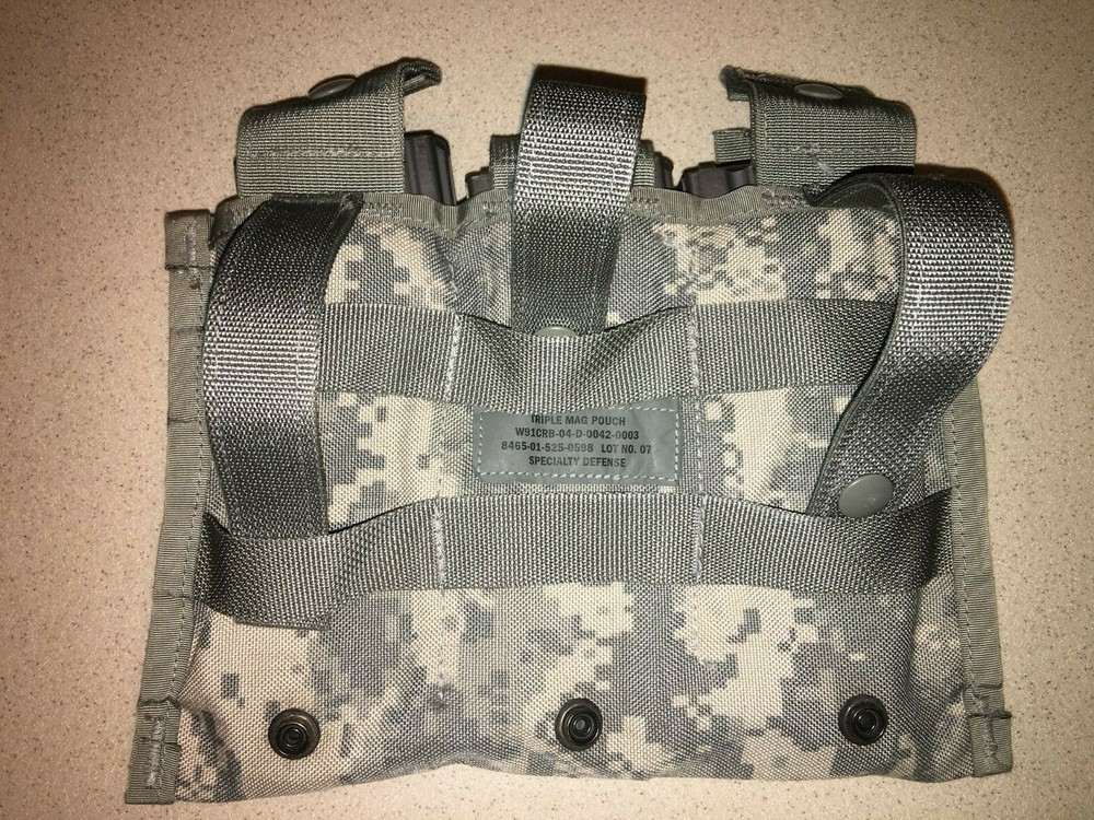 MOLLE ACU PATTERN TRIPLE (3) Magazine Pouch, quantity- 2